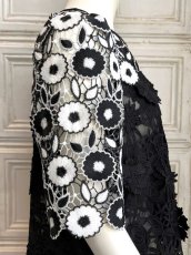 画像11: モノトーンペタル　ブラウス  (11)