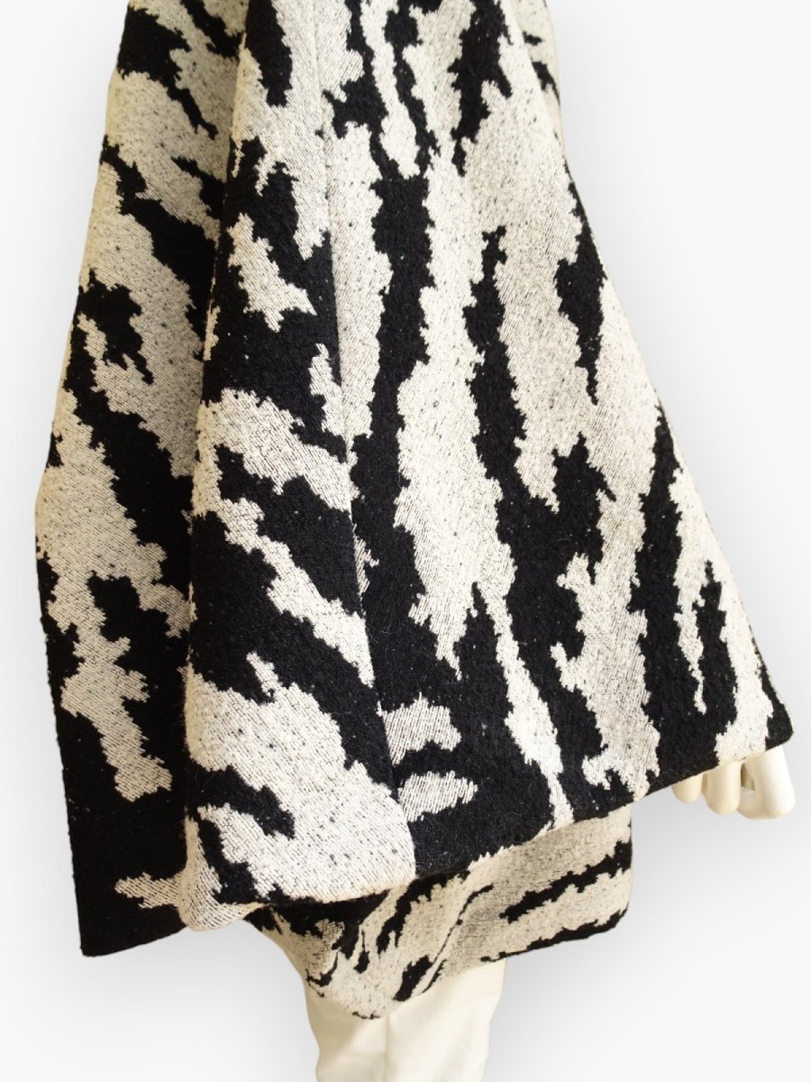 画像7: アニマルジャガード　マント  (7)