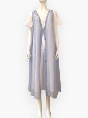 551-550192ワンピース着用