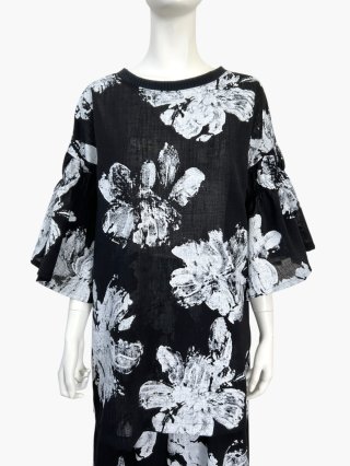 シズカコムロ 4298 チュニック風花柄プリントロングTシャツ 黒