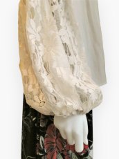 画像6: ライトゼロサテン袖口レース　ブラウス  (6)