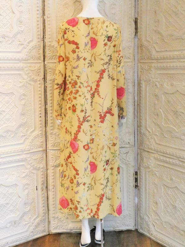 ミクスチャーフラワープリント ワンピース 4298 Shizuka Komuro